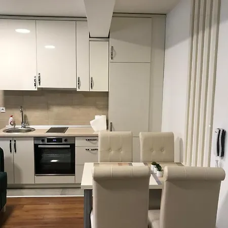 Green Apartment Lejlighed Novi Pazar